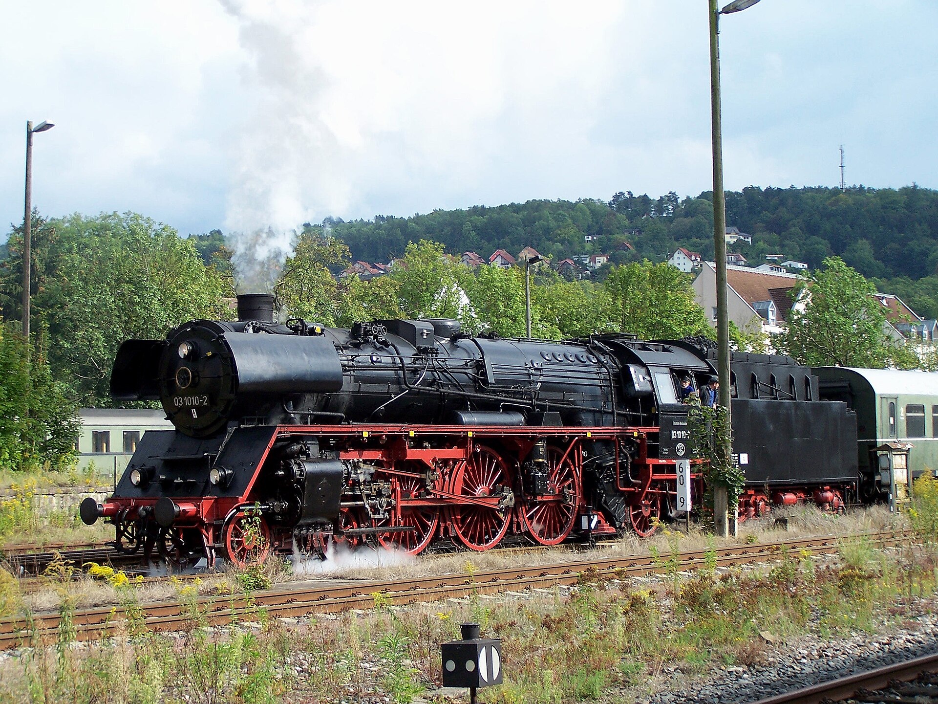 Dampflokomotive im Dampflokwerk Meiningen